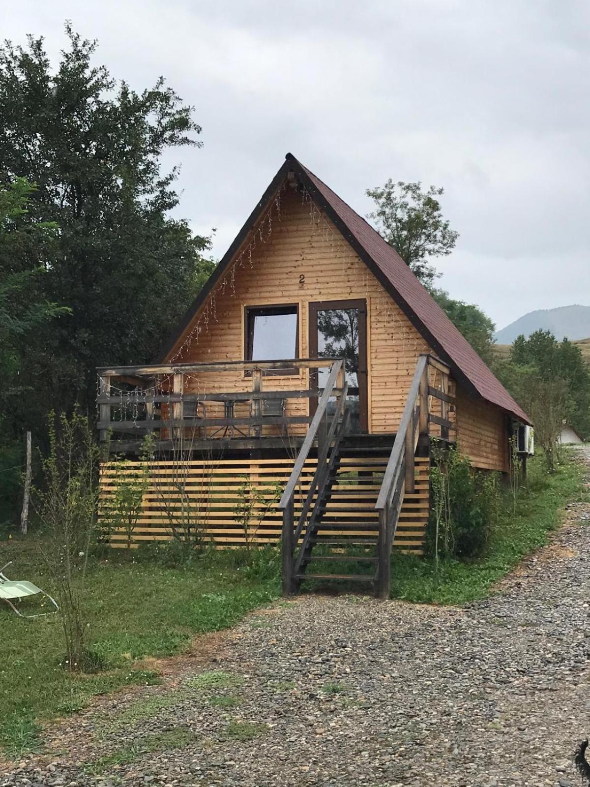 Cabanele Lu' Dinu Куртя-де-Арджеш Екстер'єр фото